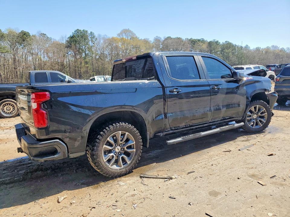 2021 Chevrolet Silverado K1500 RST