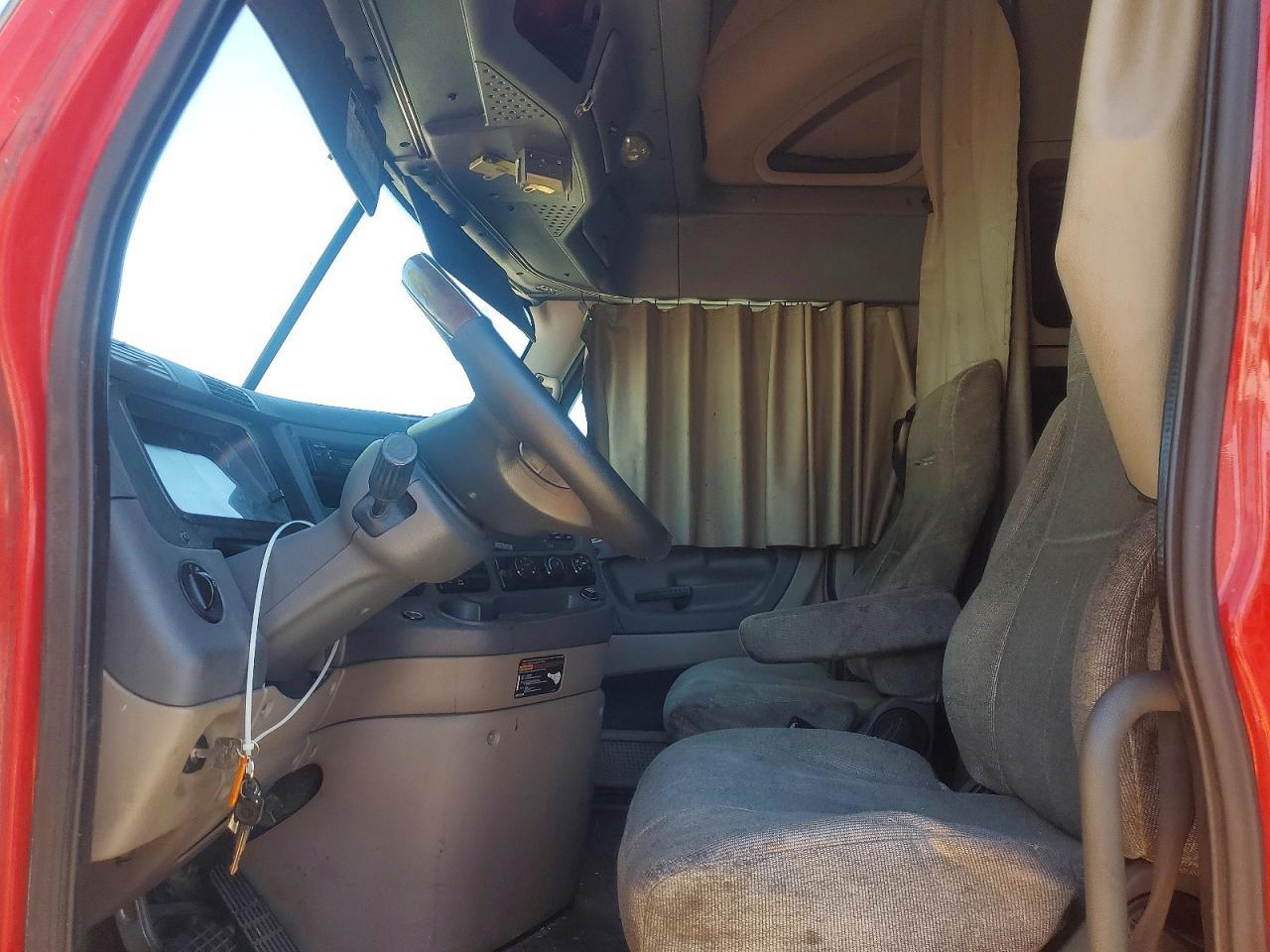 2011 Freigliner Cascadia 125
