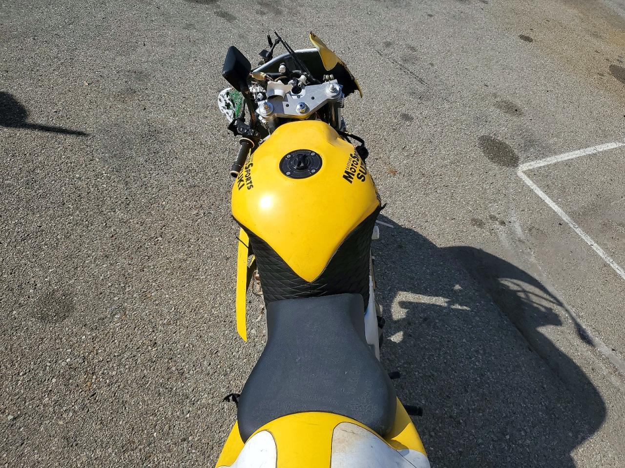 2000 Suzuki SV650
