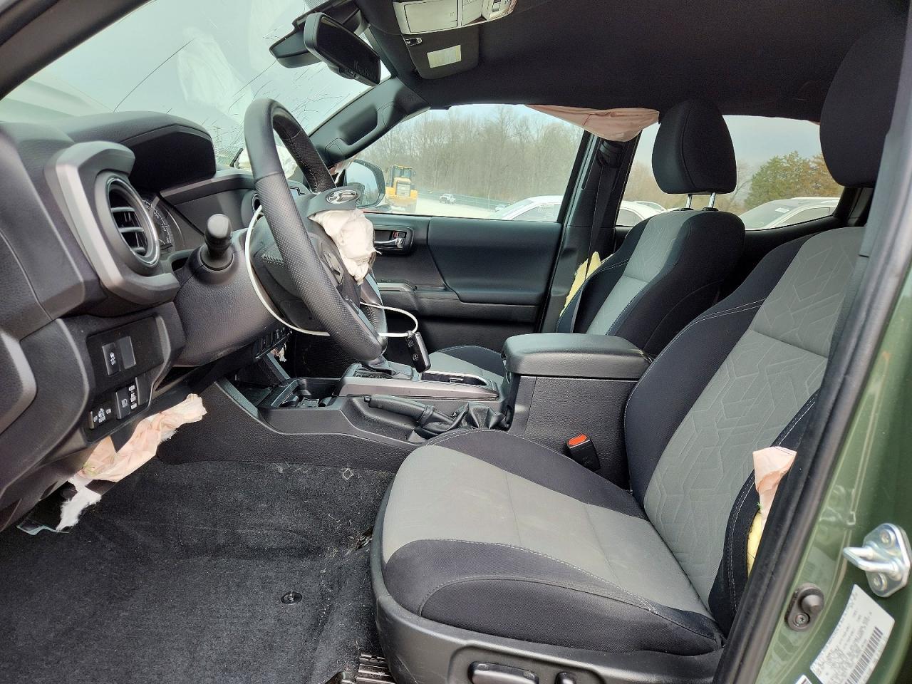 2022 Toyota Tacoma TRD Sport