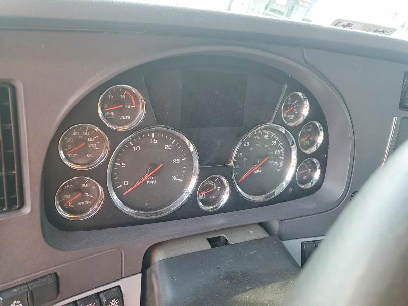 2020 Kenworth T680 Semi Truck