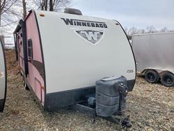 Winnebago 2351dks salvage cars for sale: 2014 Winnebago Camper
