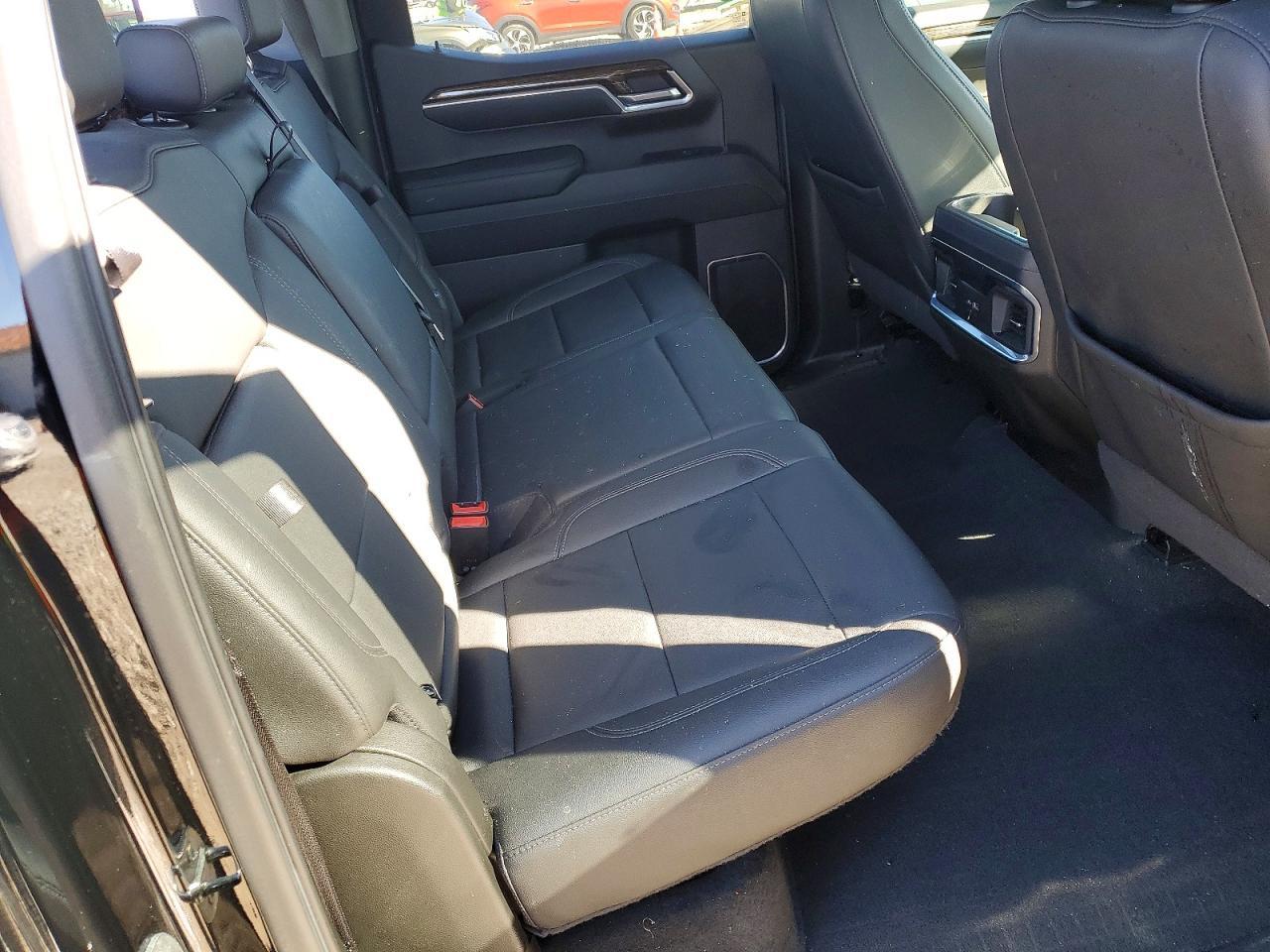 2022 GMC Sierra K1500 Elevation