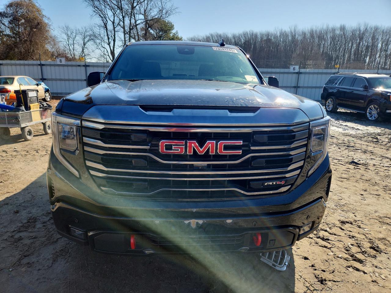 2024 GMC Sierra K1500 AT4