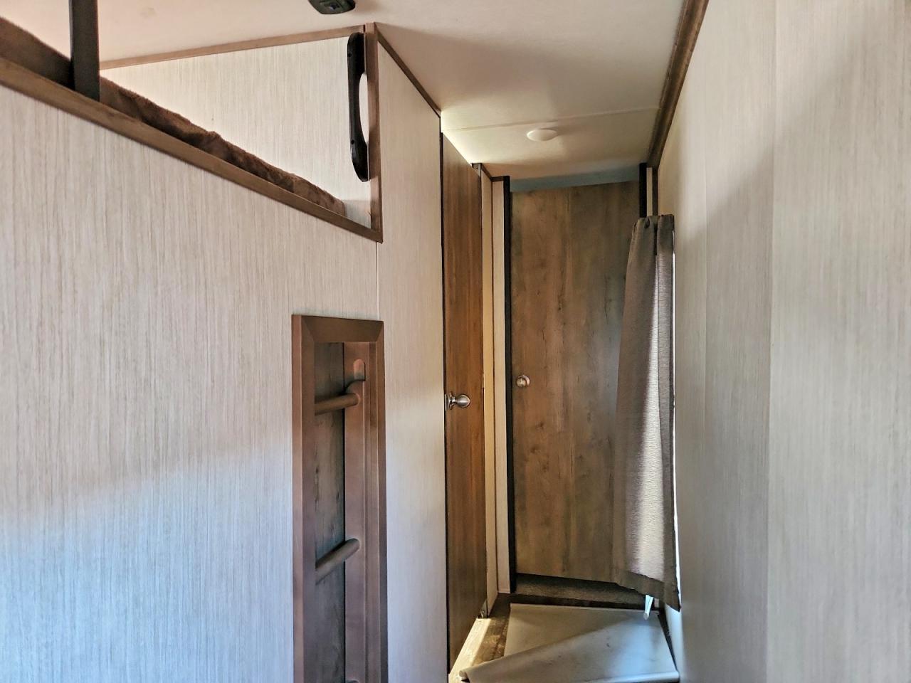 2019 Foresriver 2019 Forest River Sabre Camper