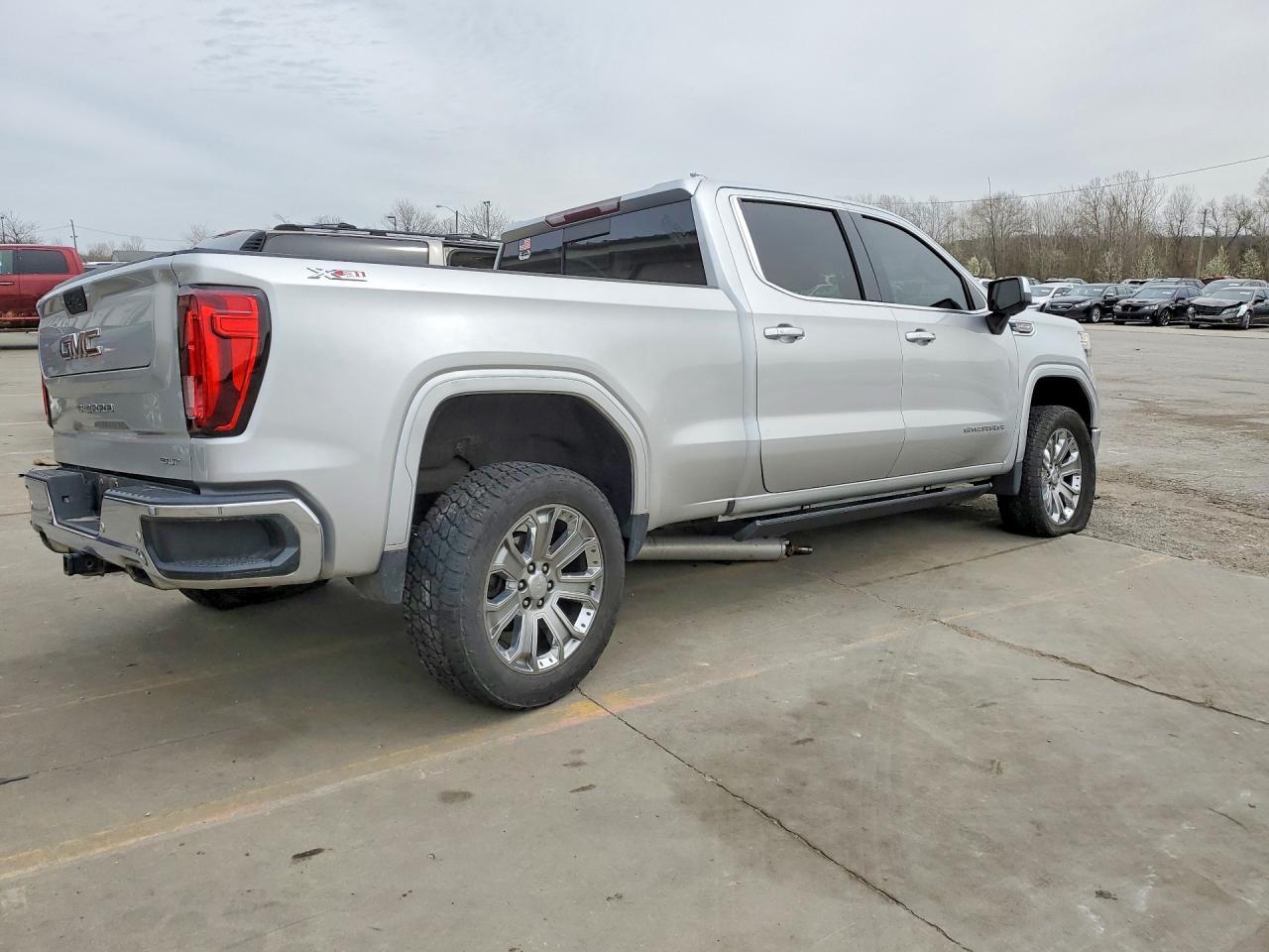 2019 GMC Sierra K1500 SLT