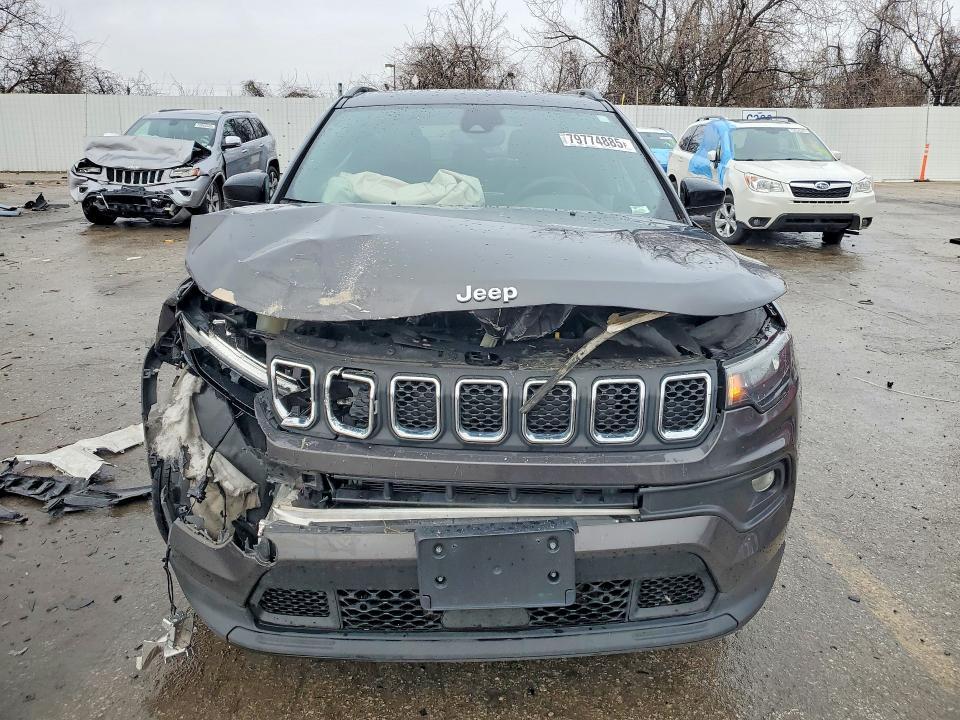 2023 Jeep Compass Latitude