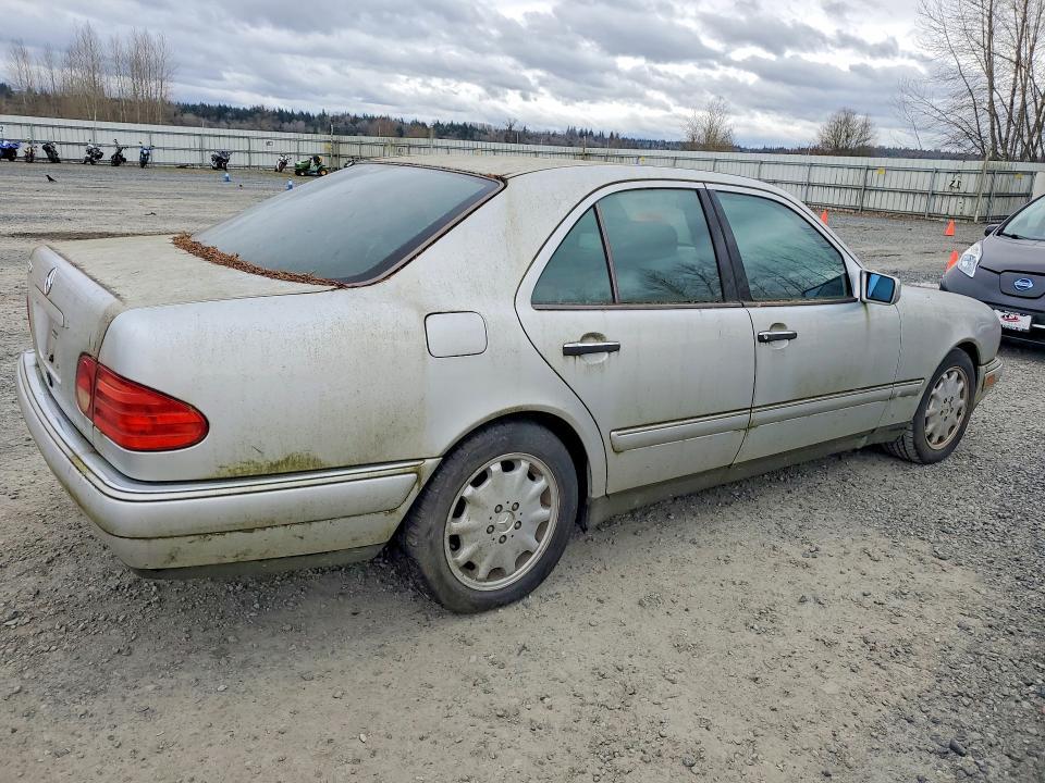 1997 Mercedes-Benz E 320