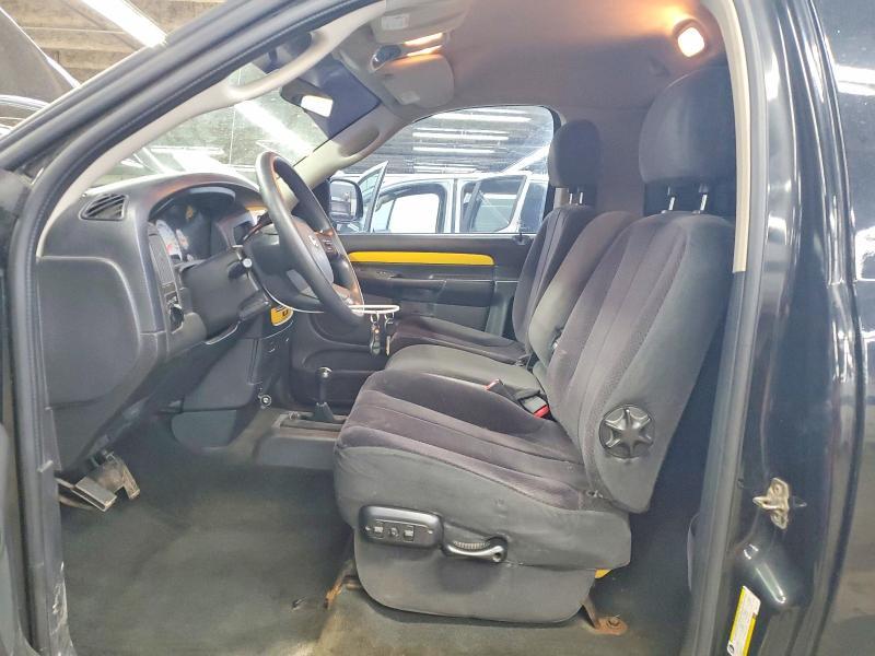 2005 Dodge RAM 1500 ST