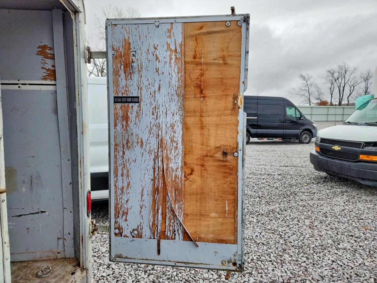 2001 Roadmaster Enclosed Cargo Trailer
