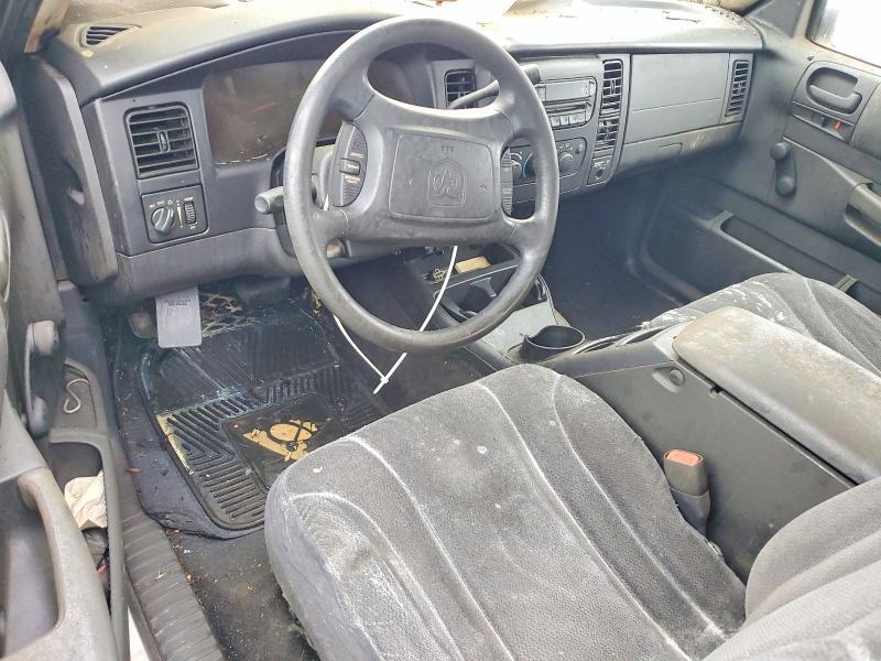 2003 Dodge Dakota sxt