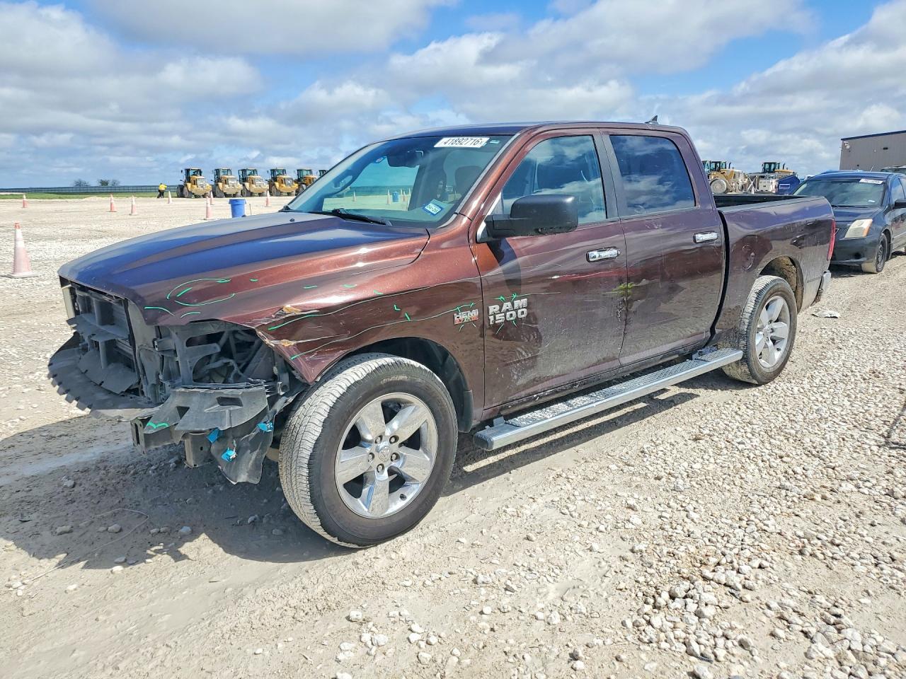 2015 Dodge RAM 1500 SLT