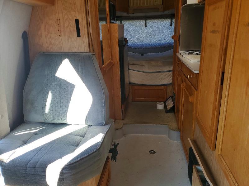 2000 Roadtrek Motorhomes Motorhome Chassis W16