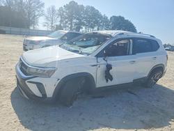 Volkswagen salvage cars for sale: 2024 Volkswagen Taos se