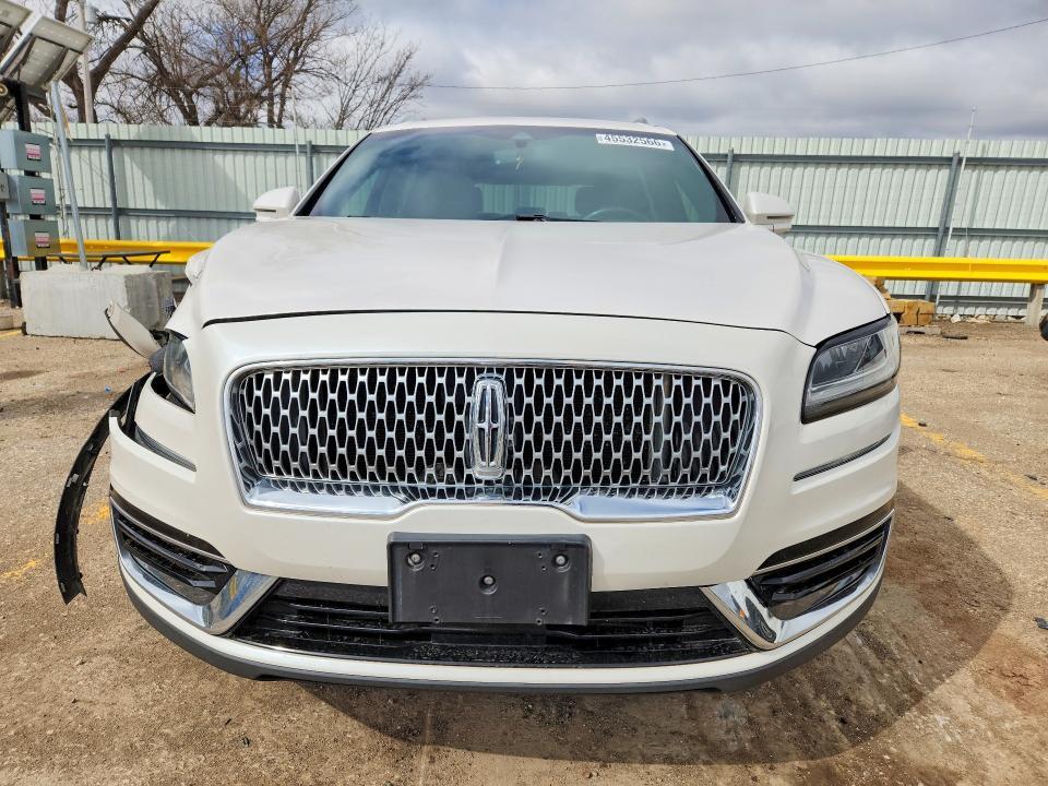 2019 Lincoln Nautilus Select