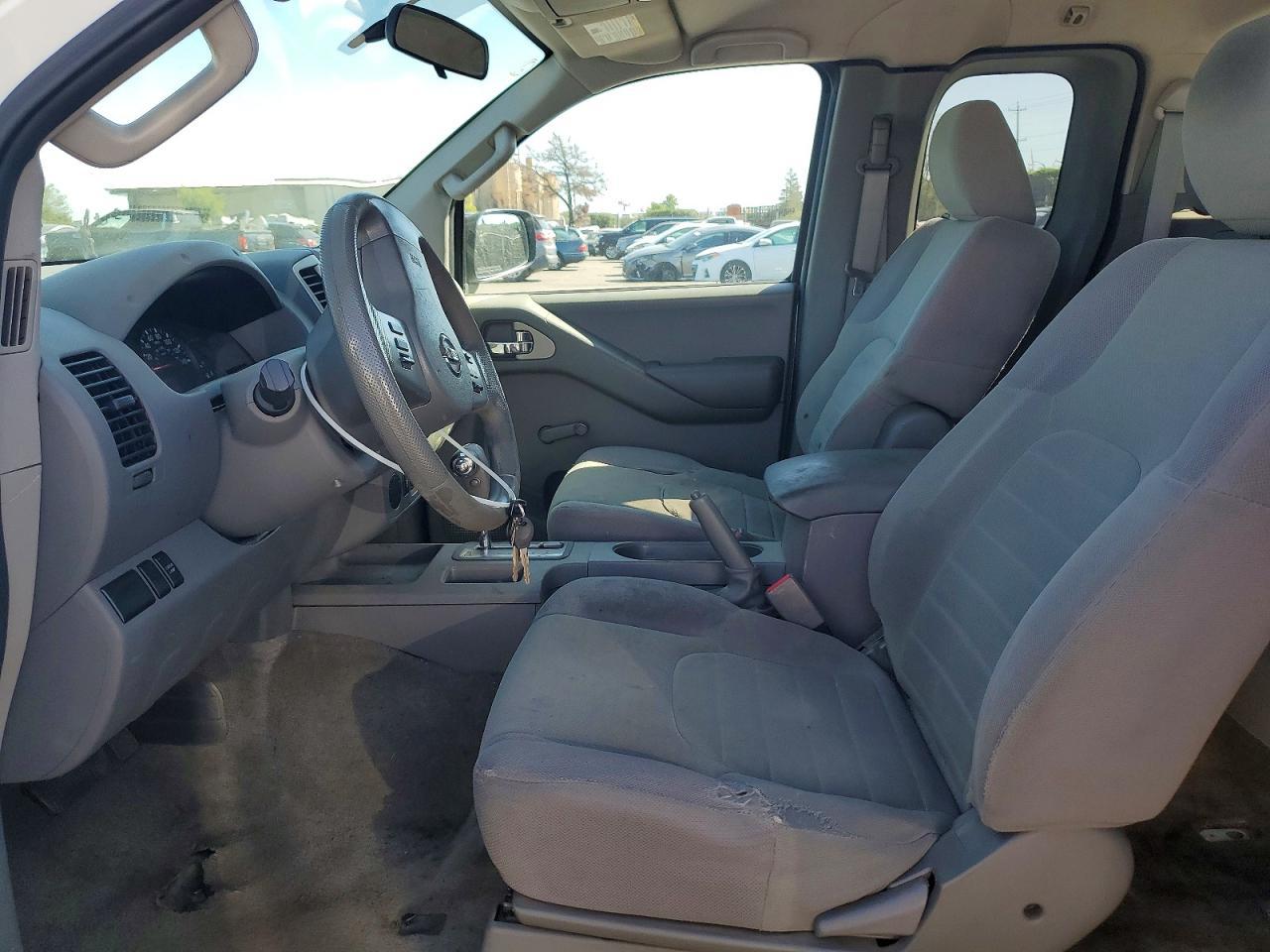 2014 Nissan Frontier S