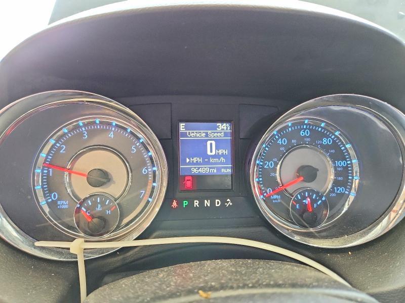 2016 Chrysler Town & Country Touring