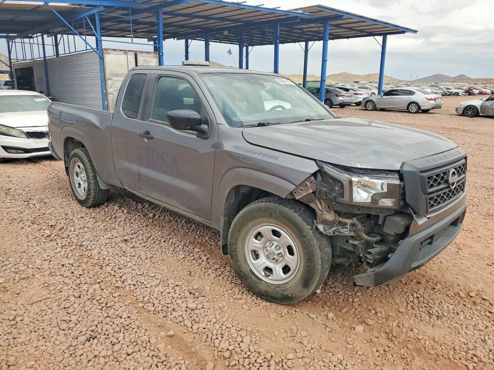 2022 Nissan Frontier S