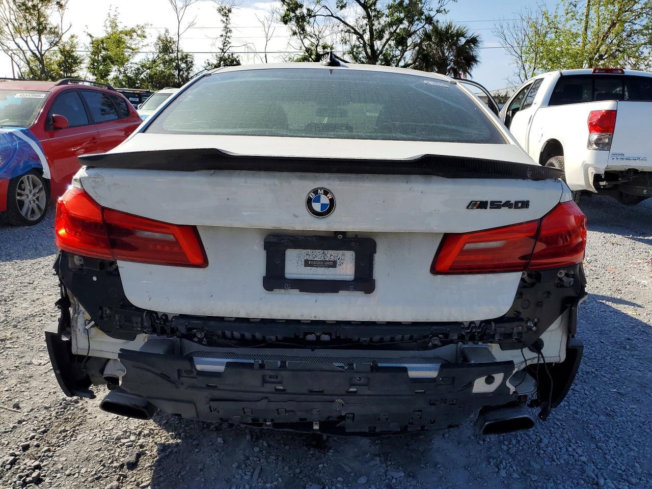 2017 BMW 540 i