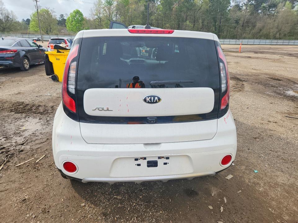 2018 KIA Soul +