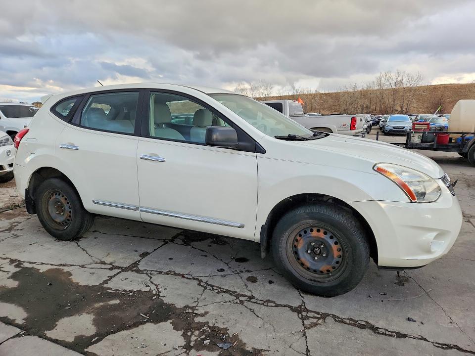 2011 Nissan Rogue s