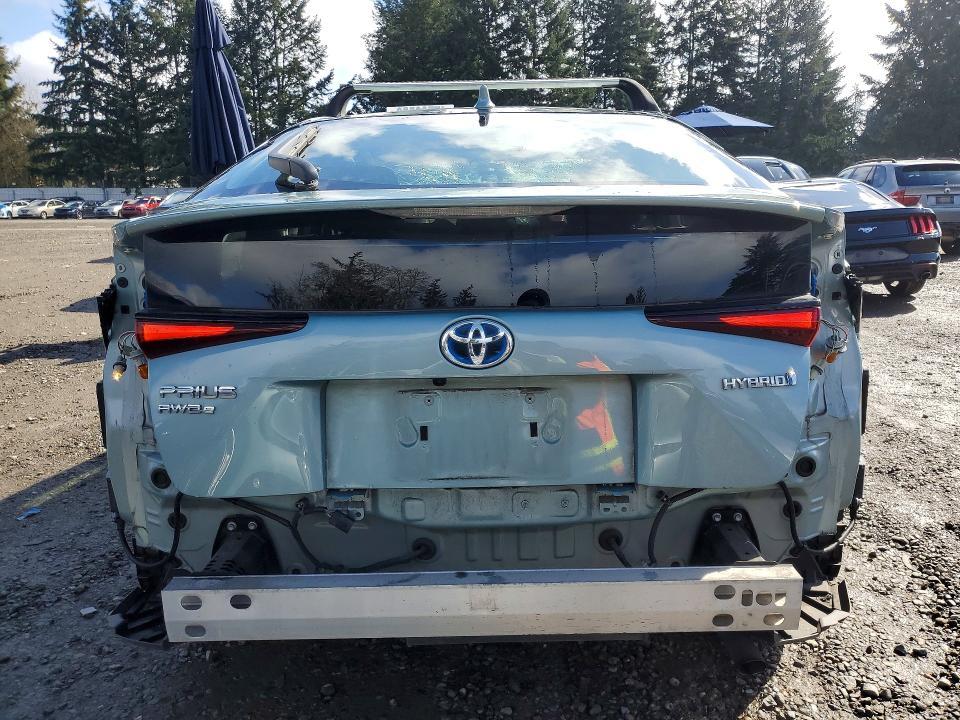 2022 Toyota Prius le Awd-e