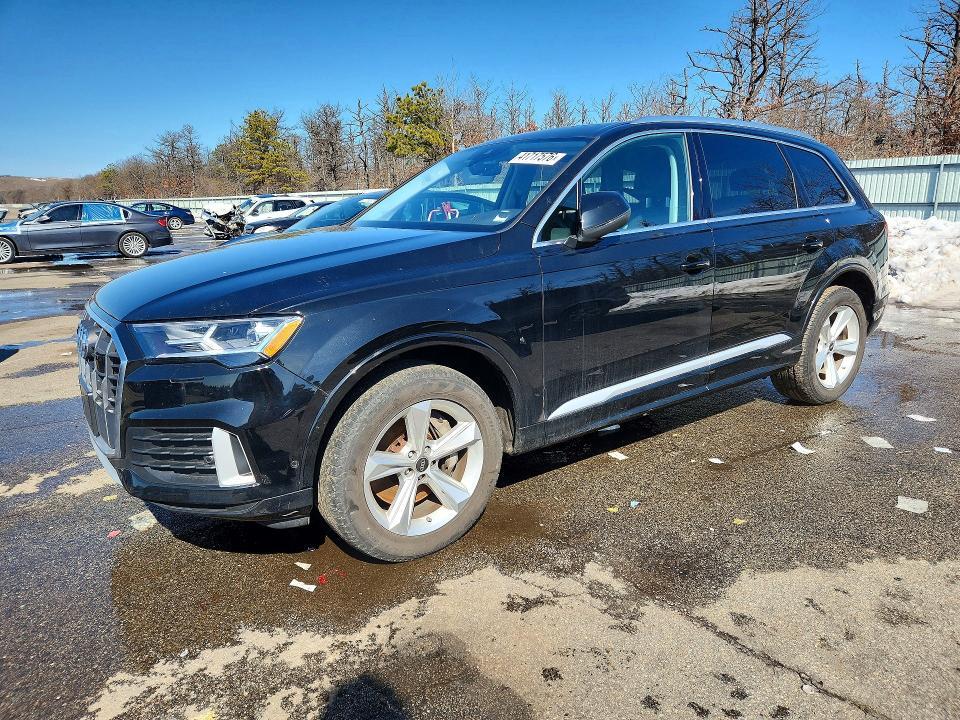 2023 Audi Q7 Premium Plus