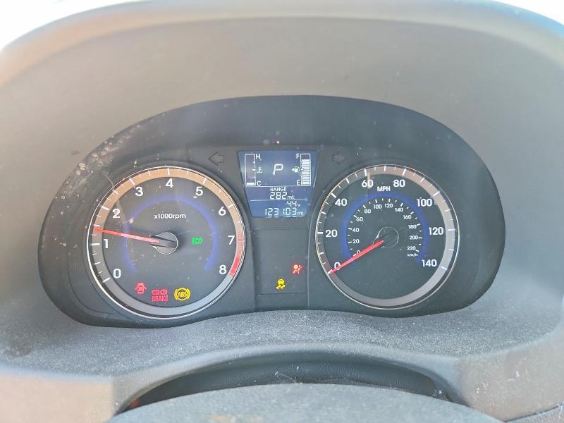 2015 Hyundai Accent gls