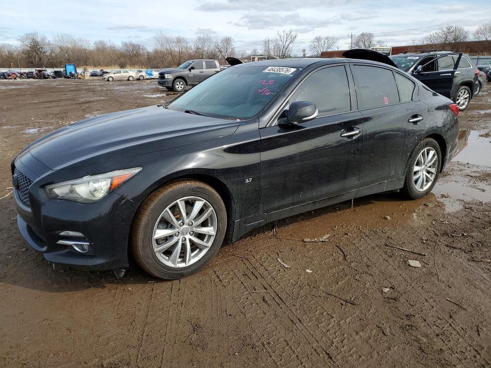 2015 Infiniti Q50 Base