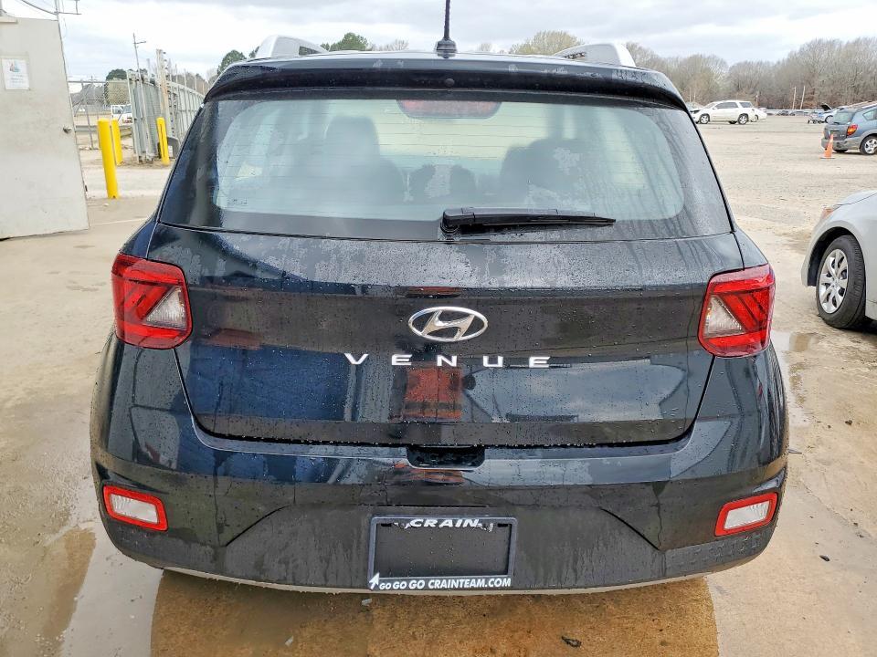 2026 Hyundai Venue sel