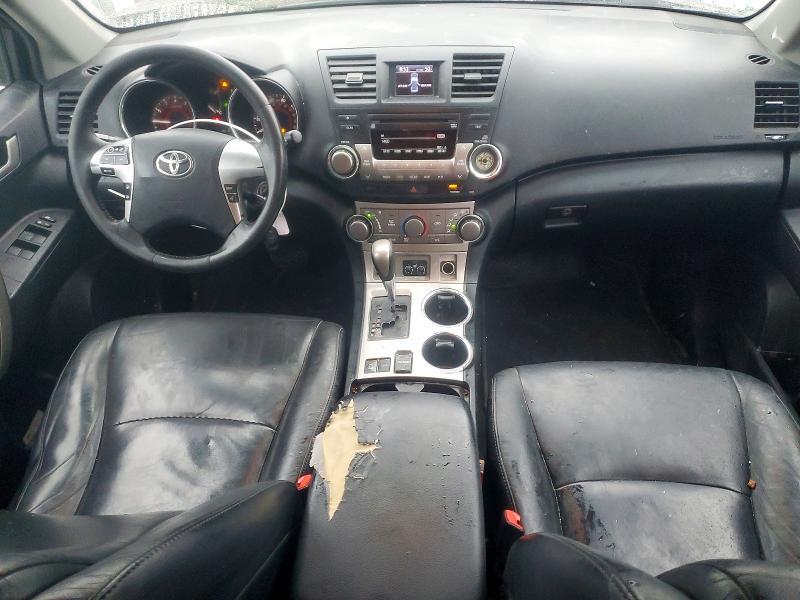 2012 Toyota Highlander se