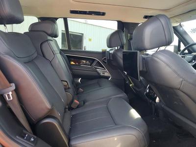 2023 Land Rover Range Rover SE