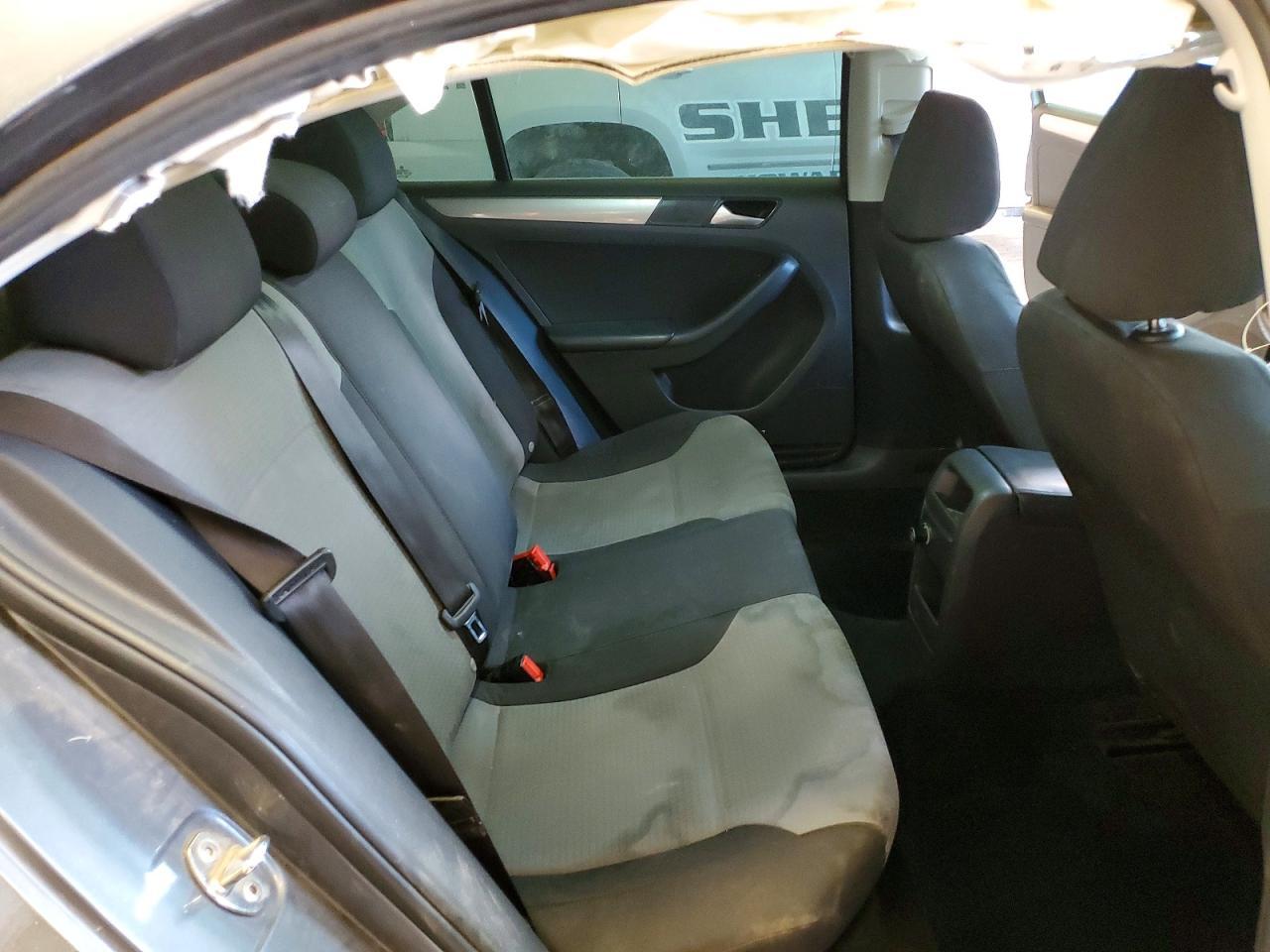 2018 Volkswagen Jetta s