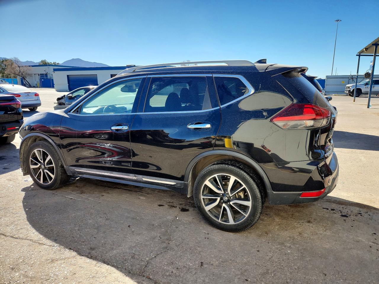 2020 Nissan Rogue sl