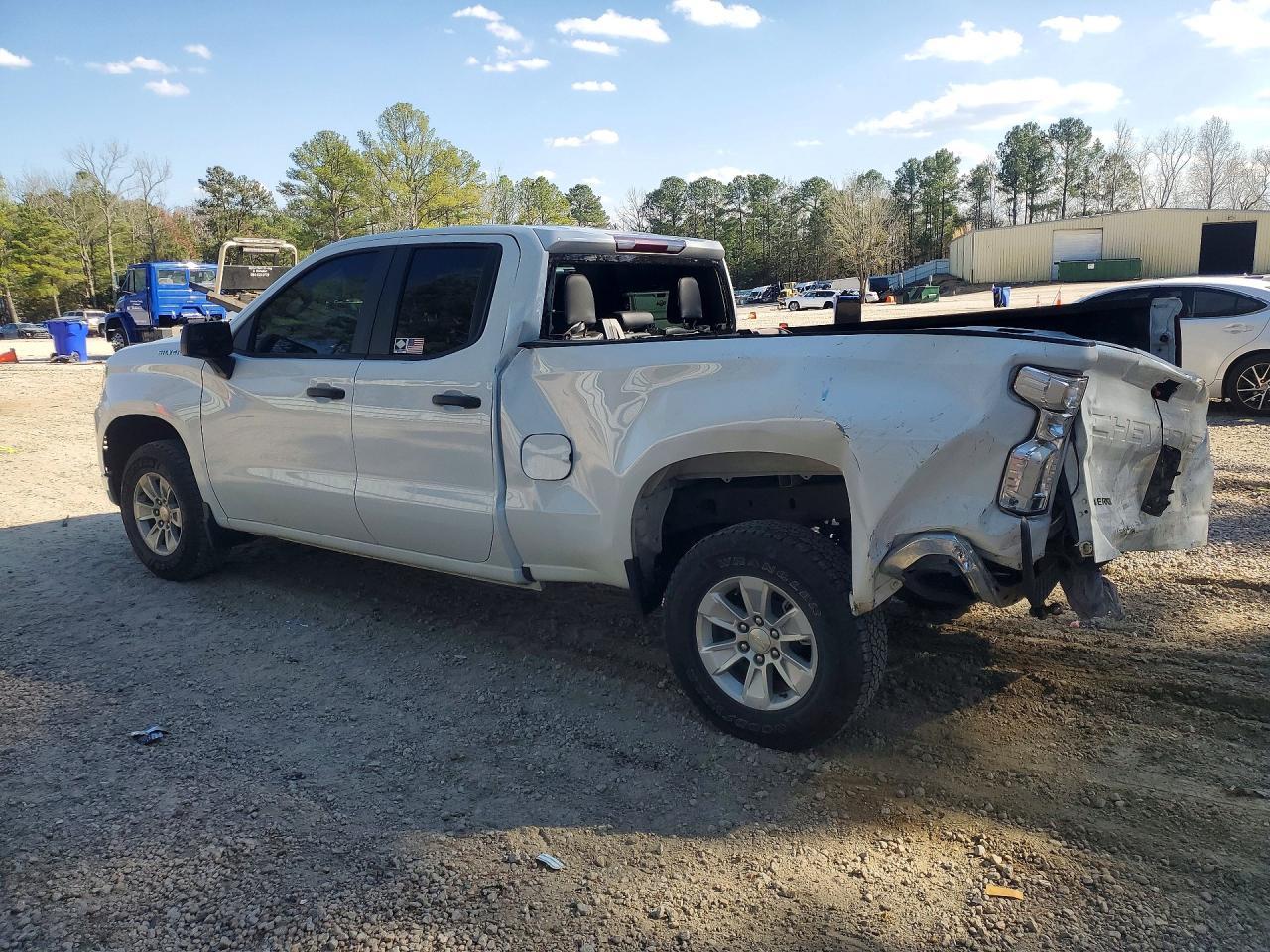 2023 Chevrolet Silverado C1500