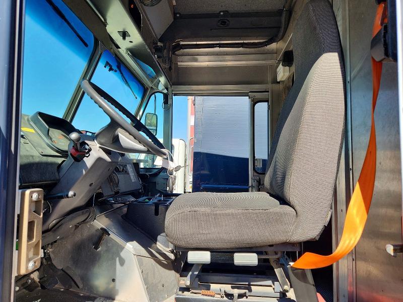 2020 Freightliner Chassis M Line WALK-IN Van