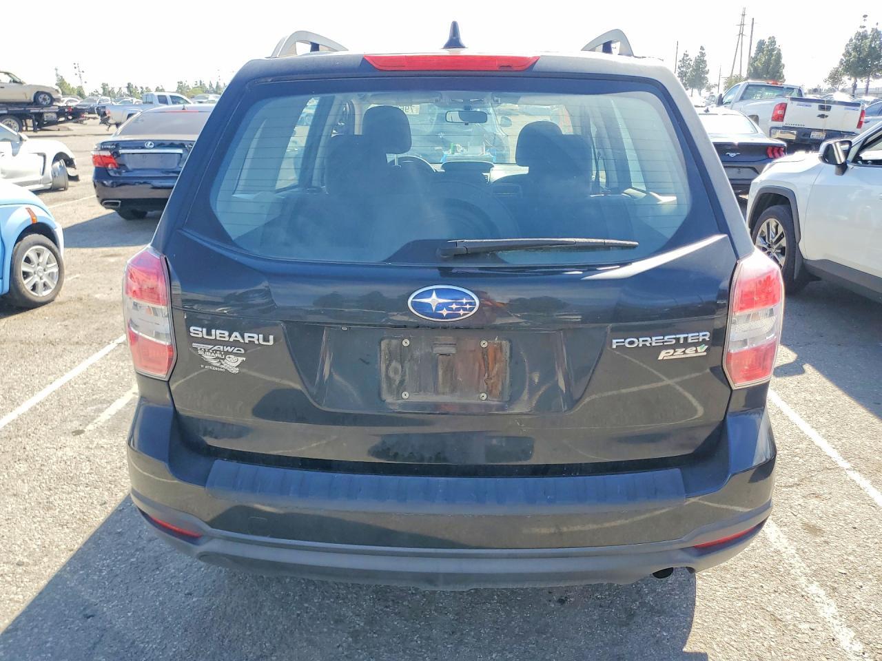 2016 Subaru Forester 2.5i