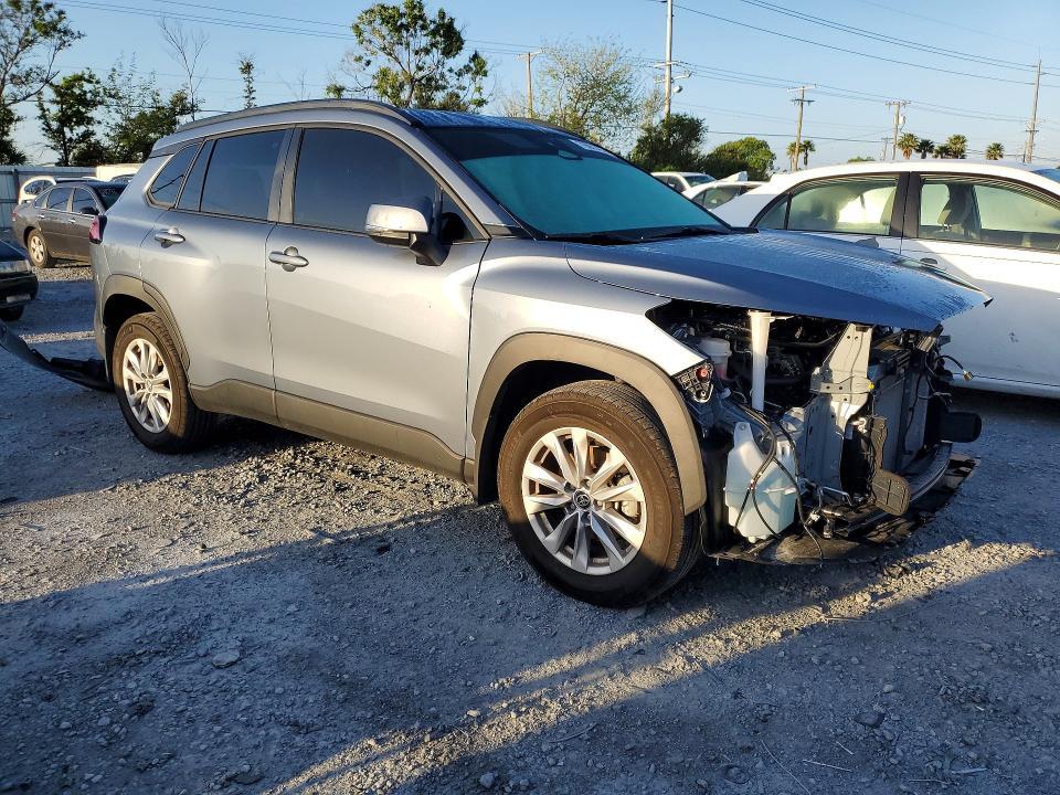 2024 Toyota Corolla Cross le