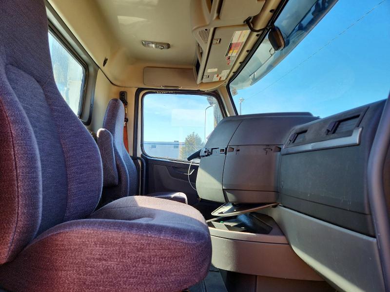 2024 Volvo Vnr Semi Truck