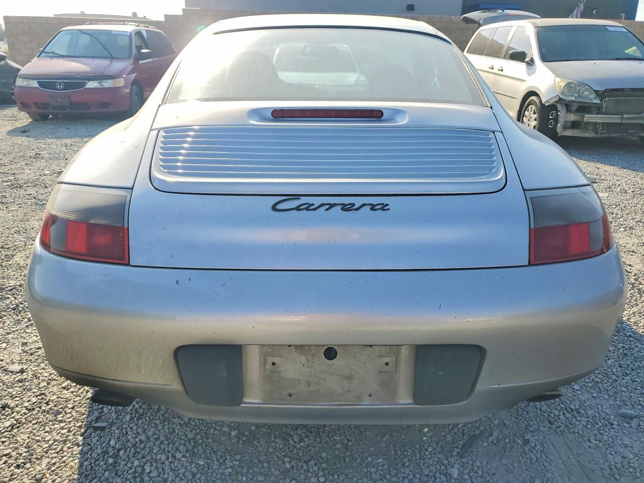 1999 Porsche 911 Carrera