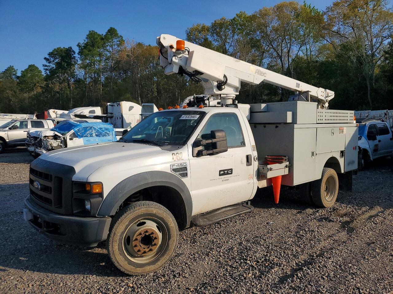 2008 Ford F450 Super Duty Bucket Truck