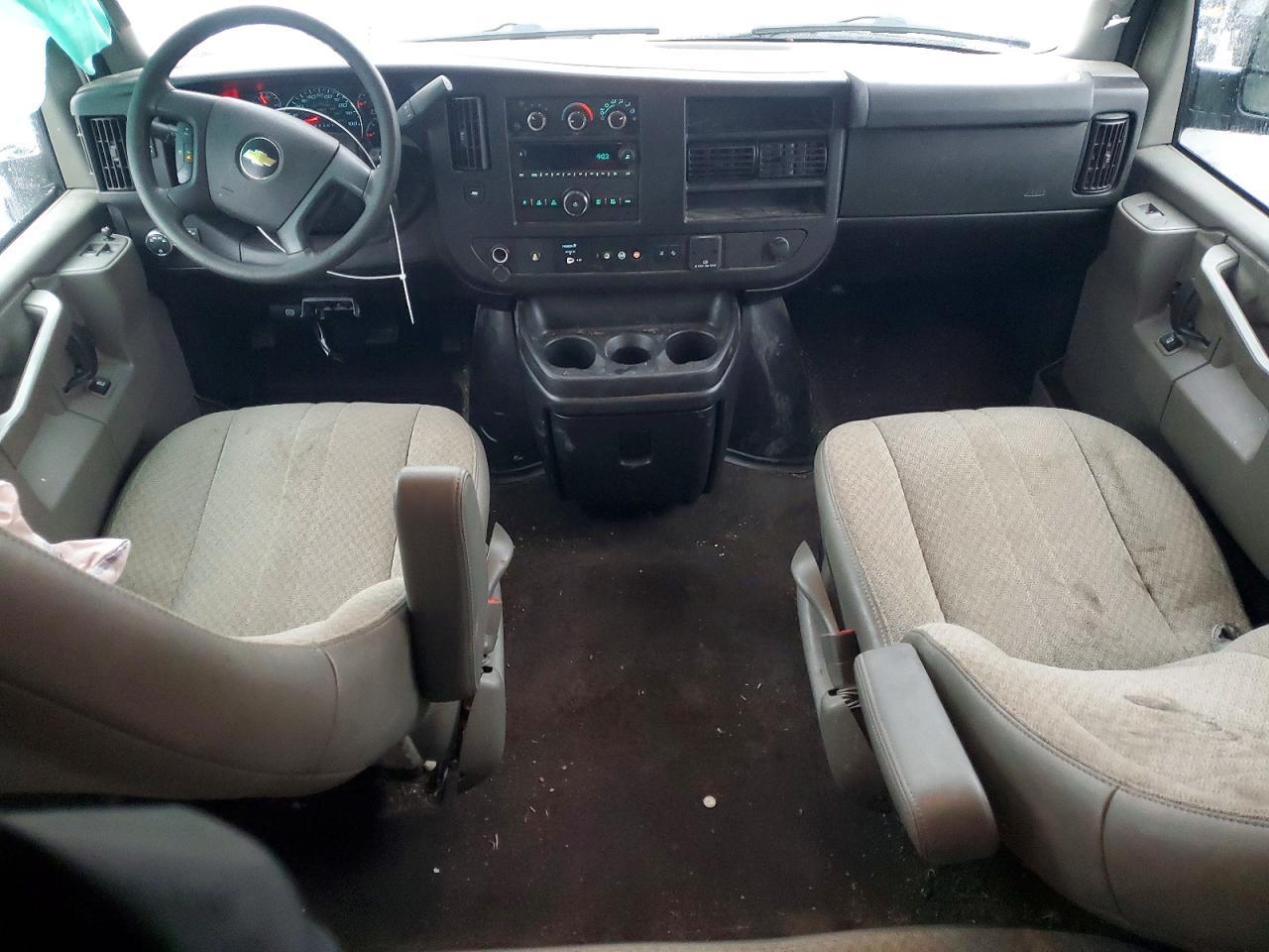 2021 Chevrolet Express G3500 LT