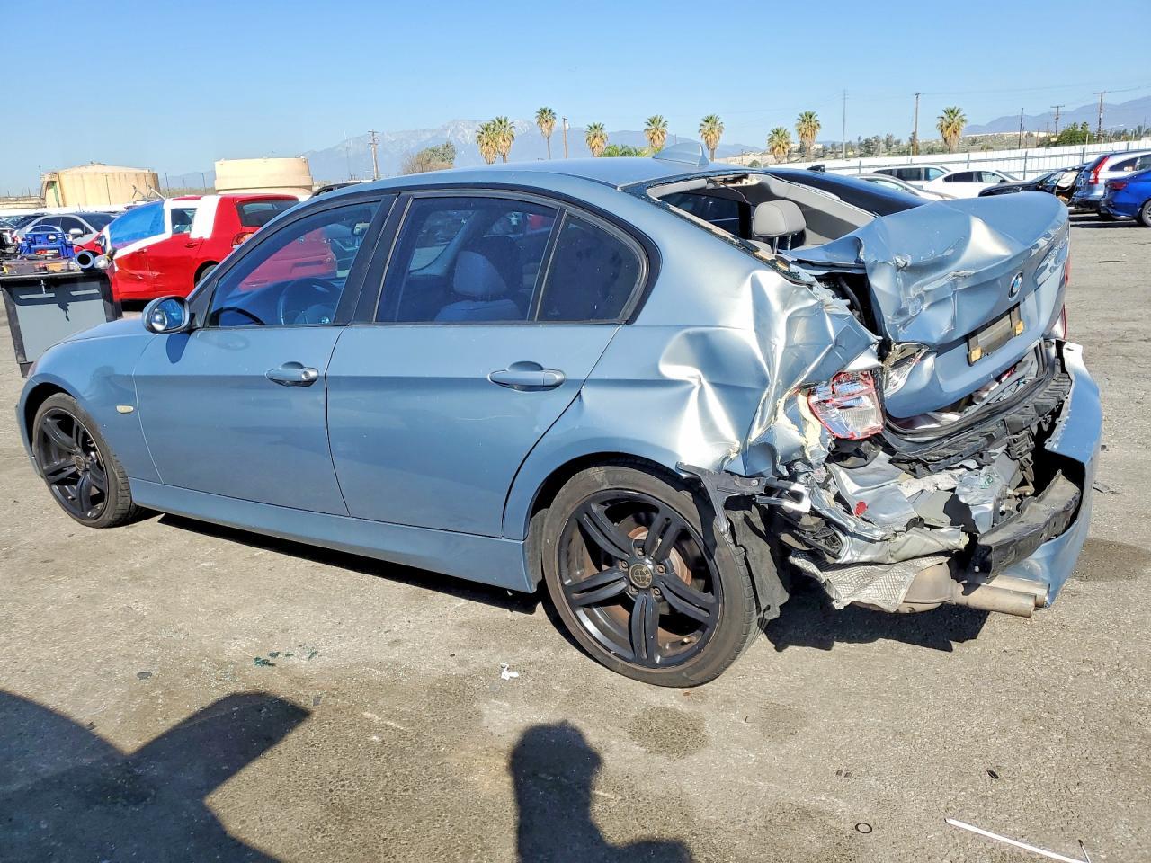 2006 BMW 325 i