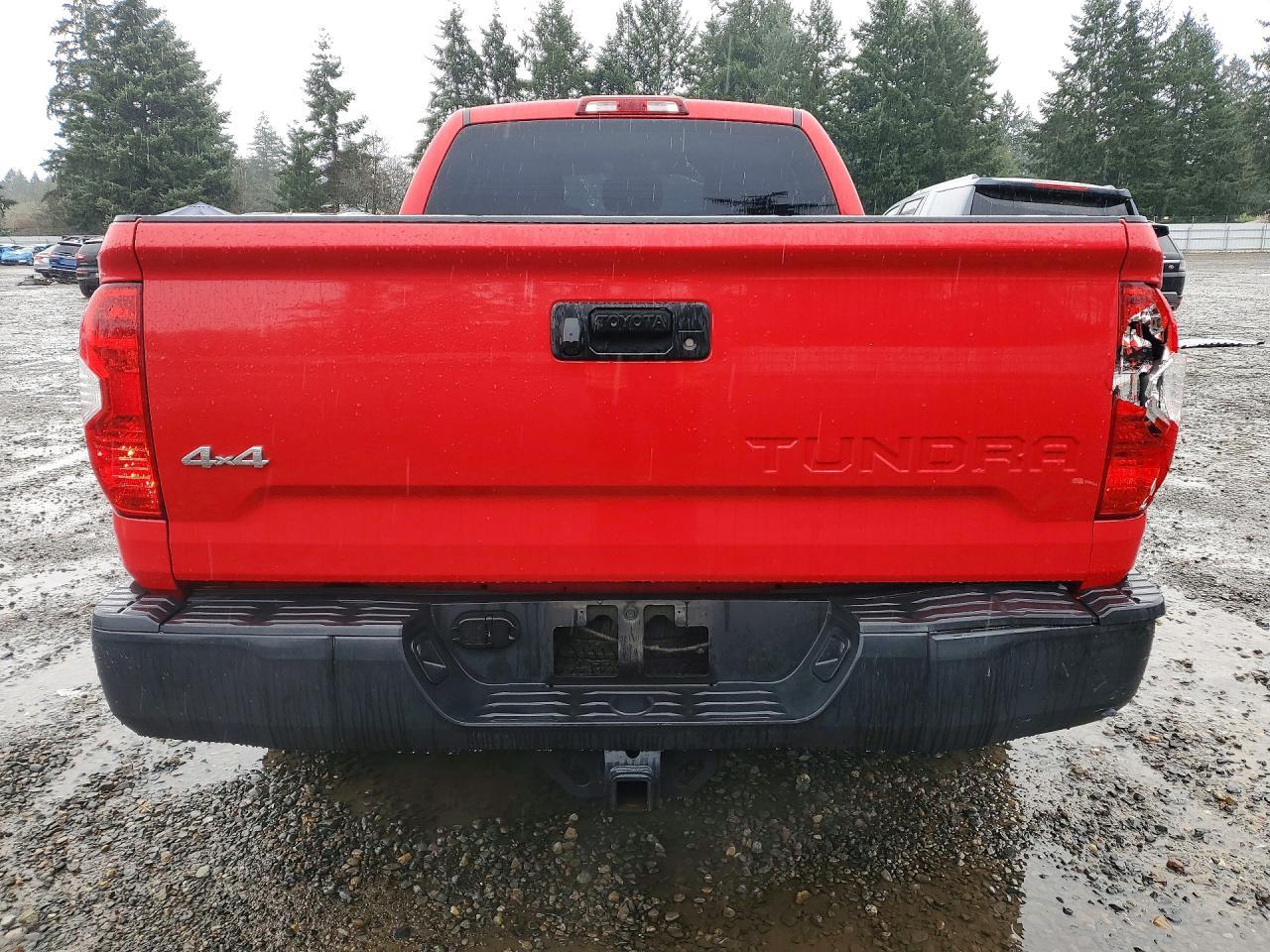 2016 Toyota Tundra SR