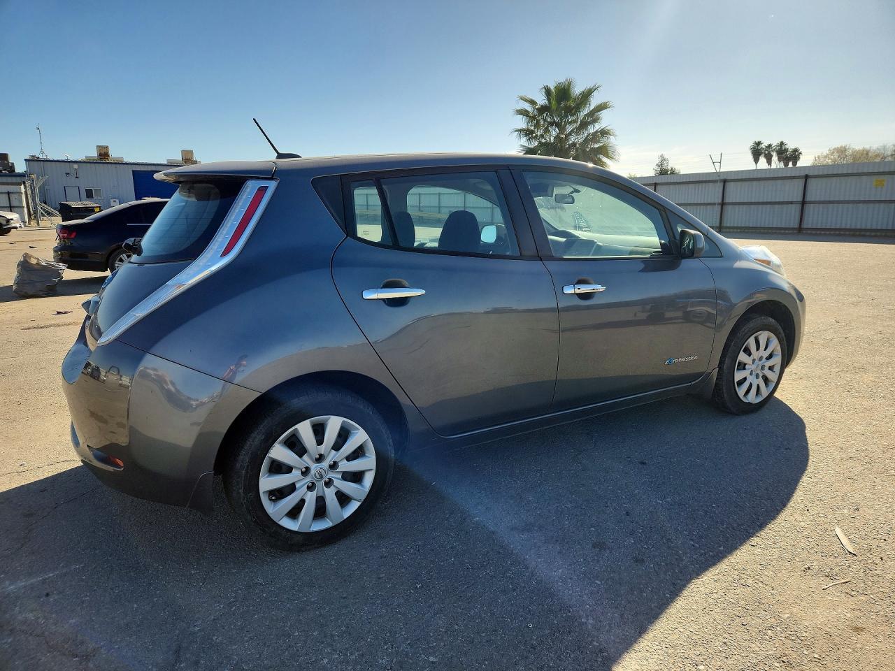 2017 Nissan Leaf s