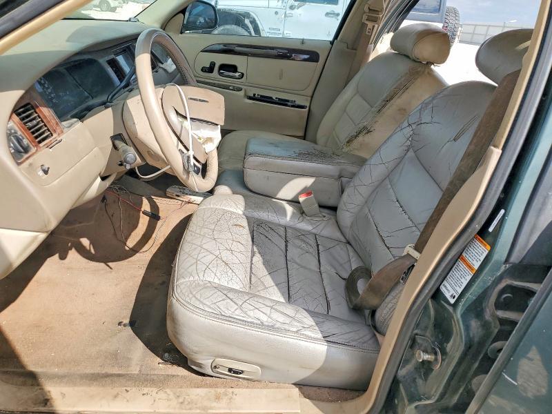 2000 Lincoln Town car Executive