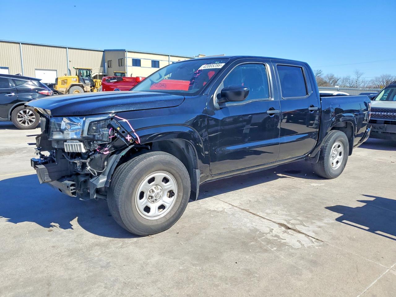 2022 Nissan Frontier S