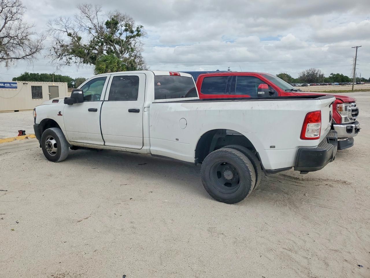 2024 Dodge RAM 3500 Tradesman
