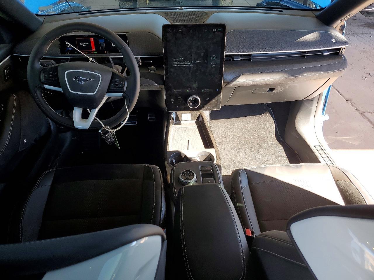 2024 Ford Mustang Mach-e gt