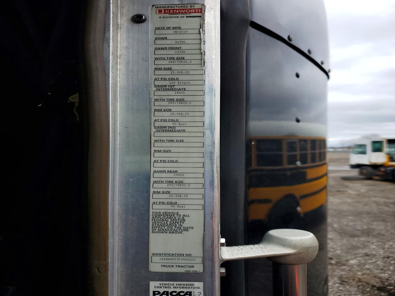 2015 Kenworth Constructi-Semi Truck